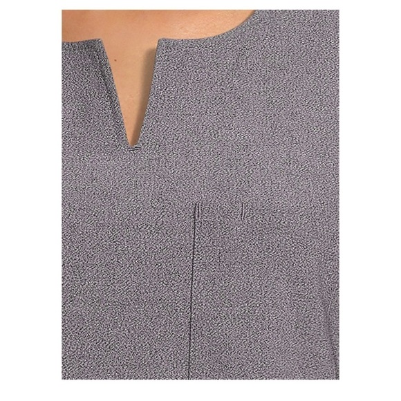 ✨NEW✨ ClimateRight by cuddl duds scrub top, anti-bacterial technology gr… - Picture 4 of 5